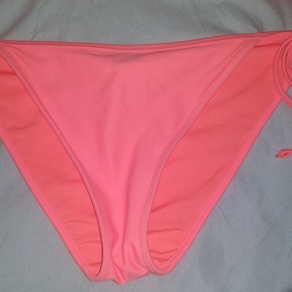 Pink bikini Barbie Pink. Pretty Pink - Picture 2 of 6